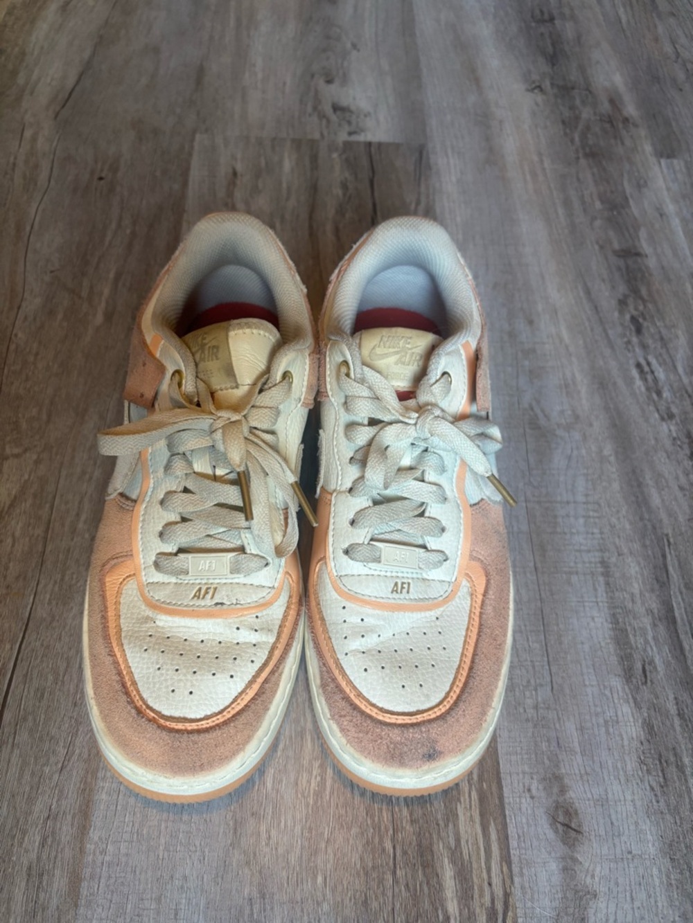 Nike Air Force 1 Low - Cream & Peach Suede